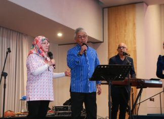 Of The Royal Swing And The NPC Golf Tournament’s Grand Return