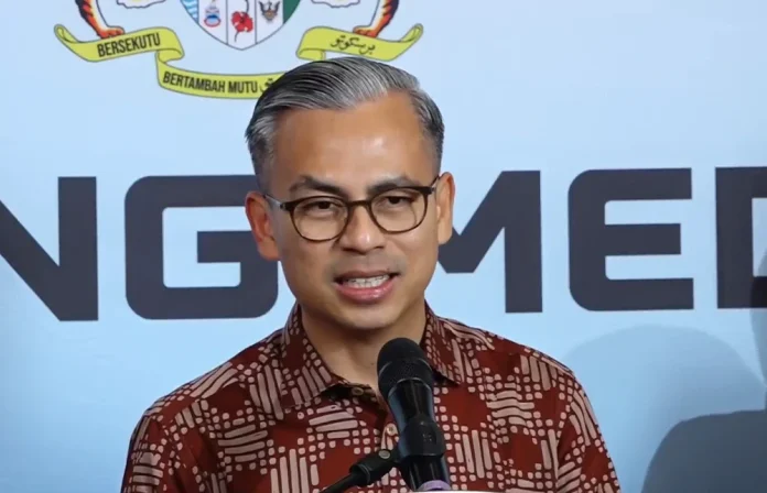 Fahmi.Fadzil.2025 Communications Minister Datuk Fahmi Fadzil speaking at the weekly press briefing on Dec 18, 2025.
